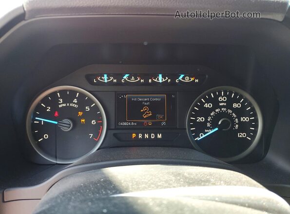 1FTEW1E55JKF70970 2018 FORD F150 Red Սարքավորումների վահանակի տեսք
