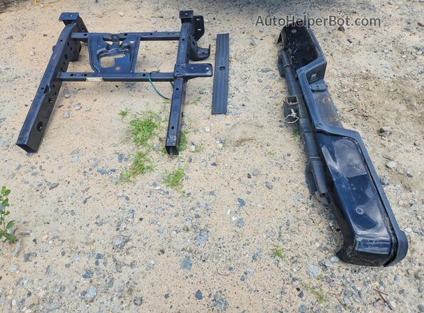 1FTEW1E58JFA87322 2018 FORD F150 Black Engine compartment view