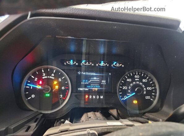 1FTEW1E58JKF79081 2018 FORD F150 White Widok zestawu wskaźników