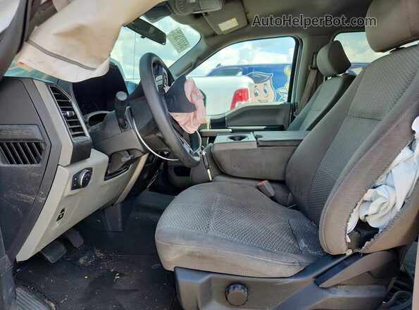 1FTEW1E58LKD35689 2020 FORD F150 White Front interior view