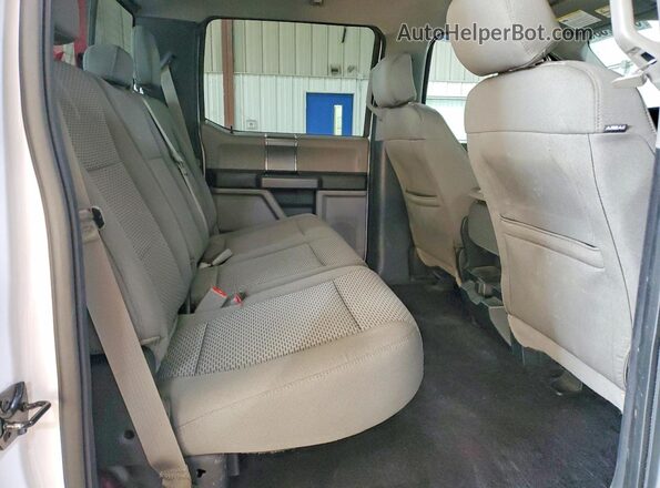 1FTEW1E80GKF77814 2016 FORD F150 White Vista de los asientos traseros