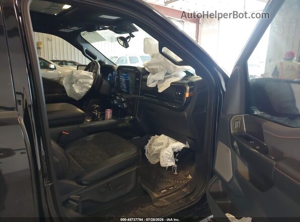 1FTEW1E86NFB08216 2022 FORD F150 Черный Вид салона спереди