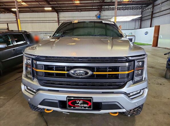1FTEW1E88NFB30976 2022 FORD F150 Silver Front view