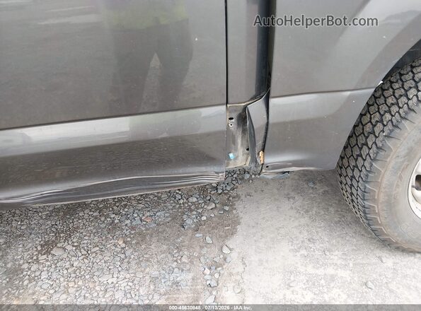 1FTEW1E89HKE26181 2017 FORD F150 Серый Вид спереди