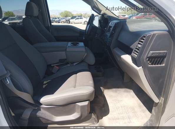 1FTEW1EB1JKE38309 2018 FORD F150 Белый Вид салона спереди