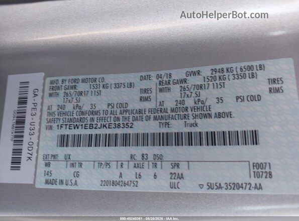 1FTEW1EB2JKE38352 2018 FORD F150 Gray Vista del compartimento del motor