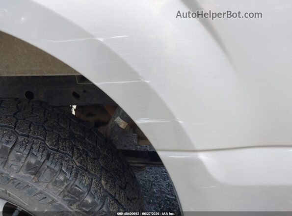 1FTEW1EB7JFD04994 2018 FORD F150 Silver Widok wnętrza 360 stopni