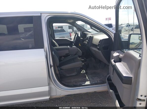 1FTEW1EB7JKE40873 2018 FORD F150 Серый Вид салона спереди