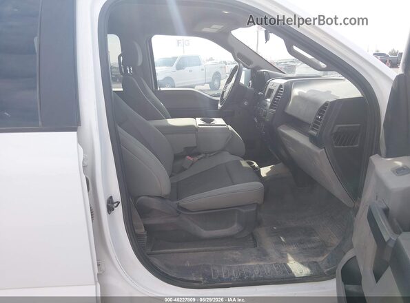 1FTEW1EB7JKF08492 2018 FORD F150 Белый Вид салона спереди