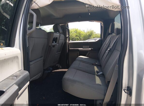 1FTEW1EB8JFA68579 2018 FORD F150 Silver VIN კოდის სტიკერის ხედი