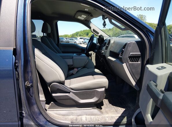 1FTEW1EB8JFD04986 2018 FORD F150 Blue Вид салону спереду