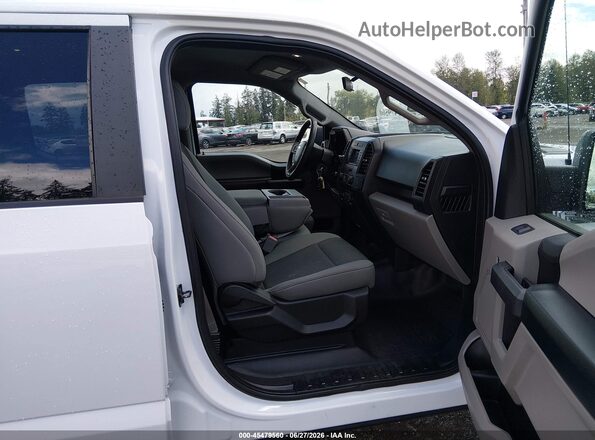 1FTEW1EB8JKF08498 2018 FORD F150 Белый Вид салона спереди