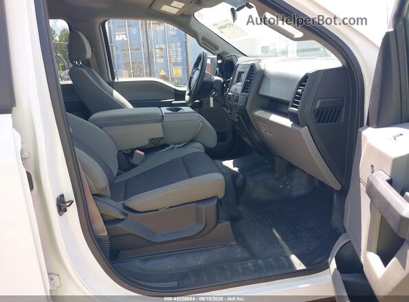 1FTEW1EB8JKF08548 2018 FORD F150 White Vista interior delantera