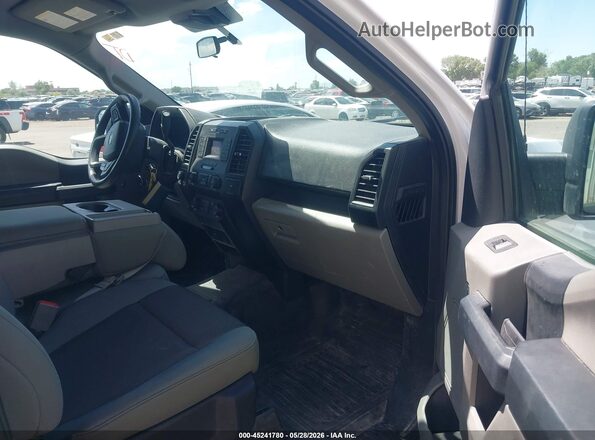 1FTEW1EB8LKF21626 2020 FORD F150 White Widok wnętrza z przodu