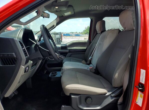 1FTEW1EB9JFB87712 2018 FORD F150 Красный Вид салона спереди