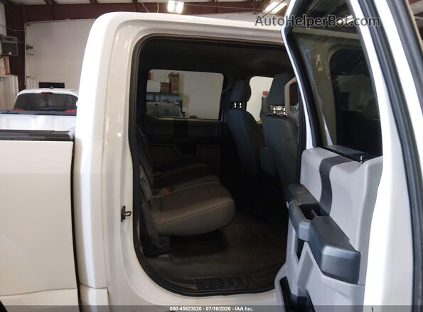 1FTEW1EBXJFD04987 2018 FORD F150 White VIN კოდის სტიკერის ხედი