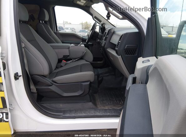1FTEW1EBXLKF21059 2020 FORD F150 White Вид салону спереду