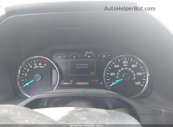 1FTEW1EF0HFA06901 2017 FORD F150 Maroon Vista de los asientos traseros