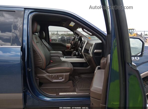 1FTEW1EF1HFA09757 2017 FORD F150 Синий Вид салона спереди