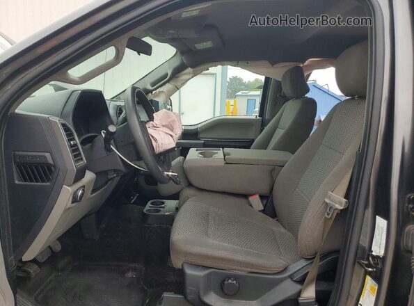1FTEW1EF1HFC62819 2017 FORD F150 Gray Вид салону спереду