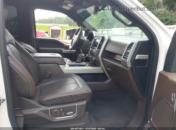 1FTEW1EF2HFB74071 2017 FORD F150 Белый Вид салона спереди