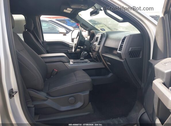 1FTEW1EF3GKF65994 2016 FORD F150 Silver Widok wnętrza z przodu