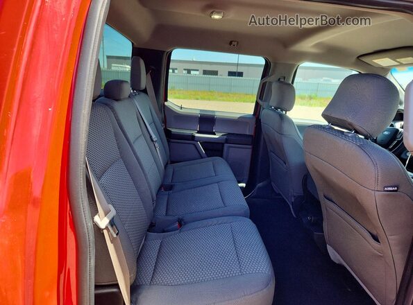 1FTEW1EF4GKD79428 2016 FORD F150 Red Widok tylnych siedzeń