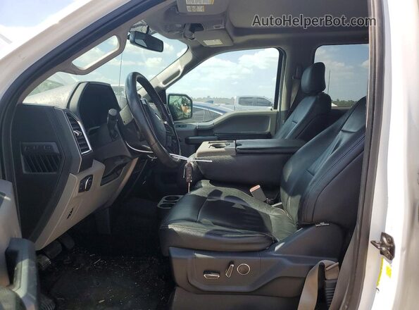 1FTEW1EF9GFC38556 2016 FORD F150 Белый Вид салона спереди