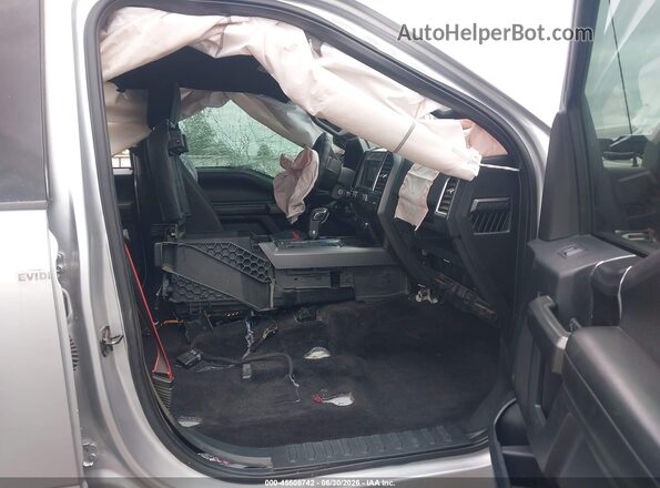1FTEW1EG0HFA29068 2017 FORD F150 Silver Front interior view