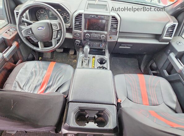 1FTEW1EG1JKC31740 2018 FORD F150 Red Widok deski rozdzielczej