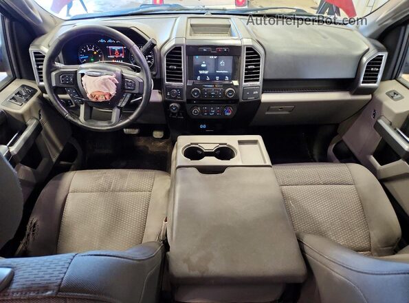1FTEW1EG2HKC02855 2017 FORD F150 Красный Вид панели приборов