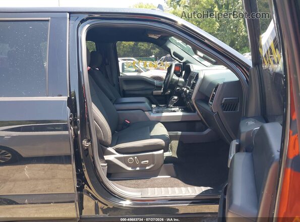 1FTEW1EG2JFC91874 2018 FORD F150 Черный Вид салона спереди