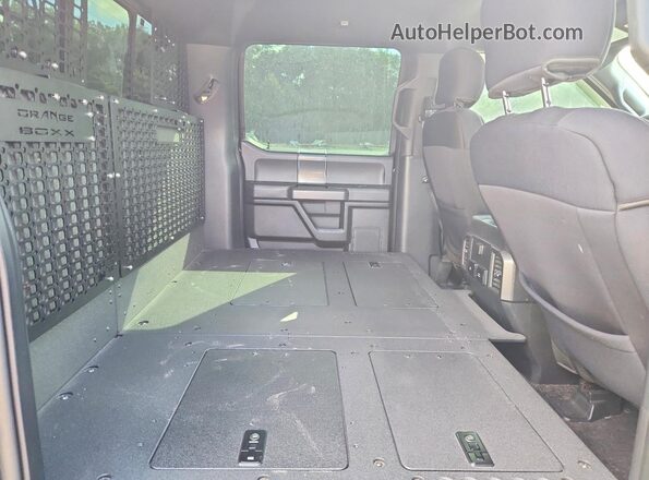 1FTEW1EG3JFE60400 2018 FORD F150 Black Rear seats view