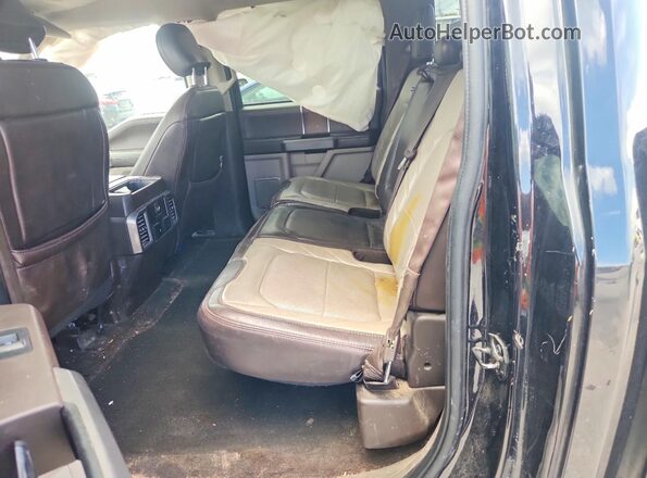 1FTEW1EG3KFD27038 2019 FORD F150 Black Widok tylnych siedzeń