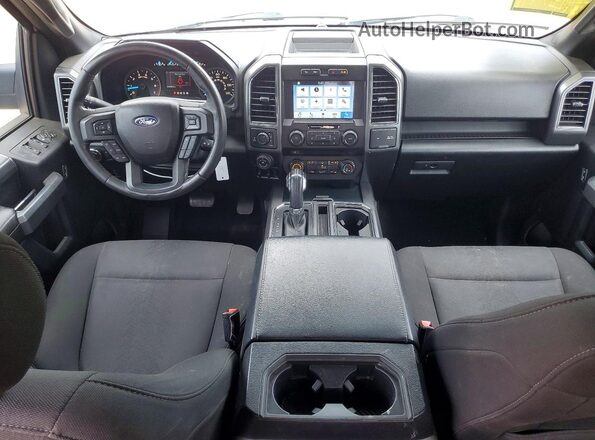 1FTEW1EG4JFC09899 2018 FORD F150 White Вид панелі приладів
