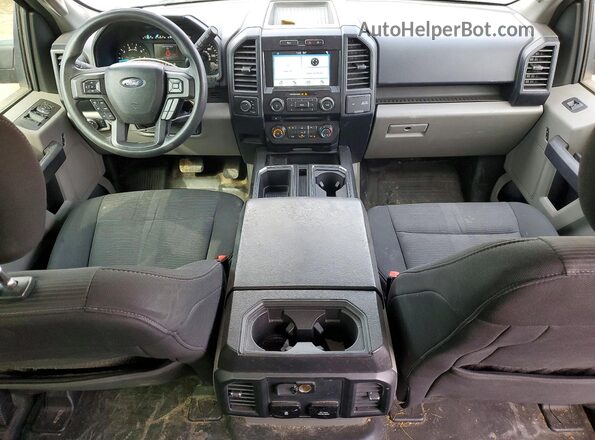 1FTEW1EG4JKC65414 2018 FORD F150 Серебряный Вид панели приборов
