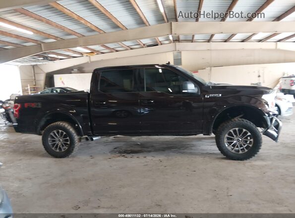 1FTEW1EG4JKF00698 2018 FORD F150 Burgundy Widok wnętrza z tyłu