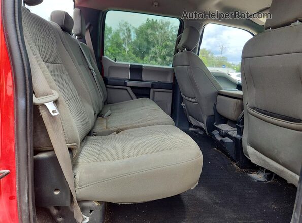 1FTEW1EG5JFB31343 2018 FORD F150 Красный Вид задних сидений