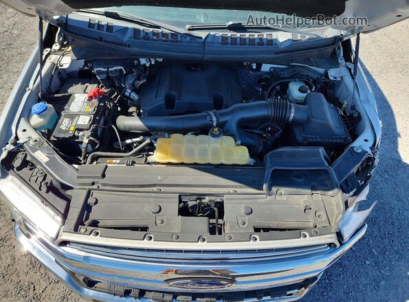 1FTEW1EG5JFD32188 2018 FORD F150 Серебряный Вид задней части салона