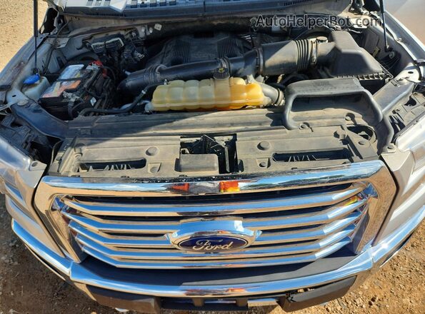 1FTEW1EG6HFC87580 2017 FORD F150 Silver Widok wnętrza z tyłu