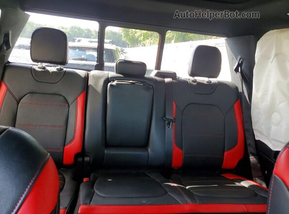 1FTEW1EG6JFB59619 2018 FORD F150 Burgundy Rear seats view