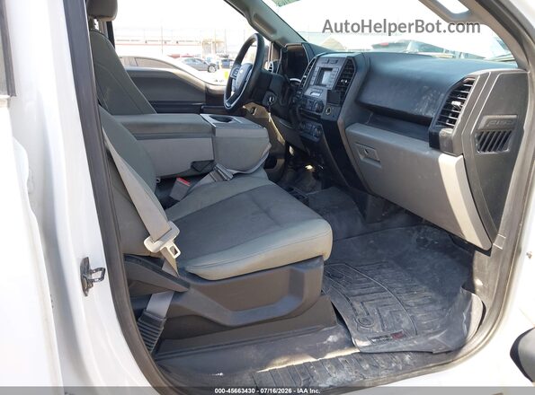 1FTEW1EG6JFD55334 2018 FORD F150 White Widok wnętrza z przodu
