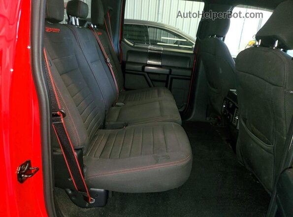 1FTEW1EG6JFE42571 2018 FORD F150 Red Вид задніх сидінь