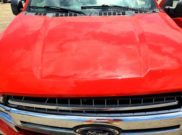 1FTEW1EG6JKF56285 2018 FORD F150 Red უკანა სალონის ხედი