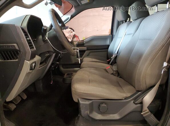 1FTEW1EG7HFB90159 2017 FORD F150 Черный Вид салона спереди