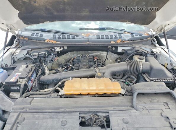 1FTEW1EG7JFB87154 2018 FORD F150 White Rear interior view