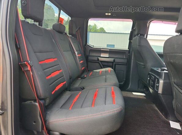 1FTEW1EG8GFD55005 2016 FORD F150 Gray Widok tylnych siedzeń