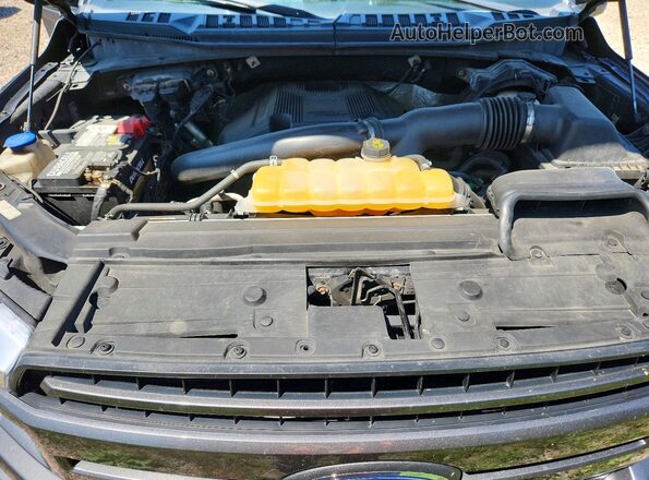 1FTEW1EG9JFB61882 2018 FORD F150 Gray უკანა სალონის ხედი
