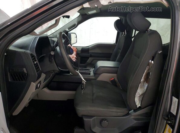 1FTEW1EP0JFD37718 2018 FORD F150 Серый Вид салона спереди