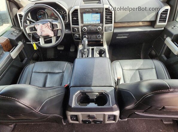 1FTEW1EP0JKC11186 2018 FORD F150 Черный Вид панели приборов